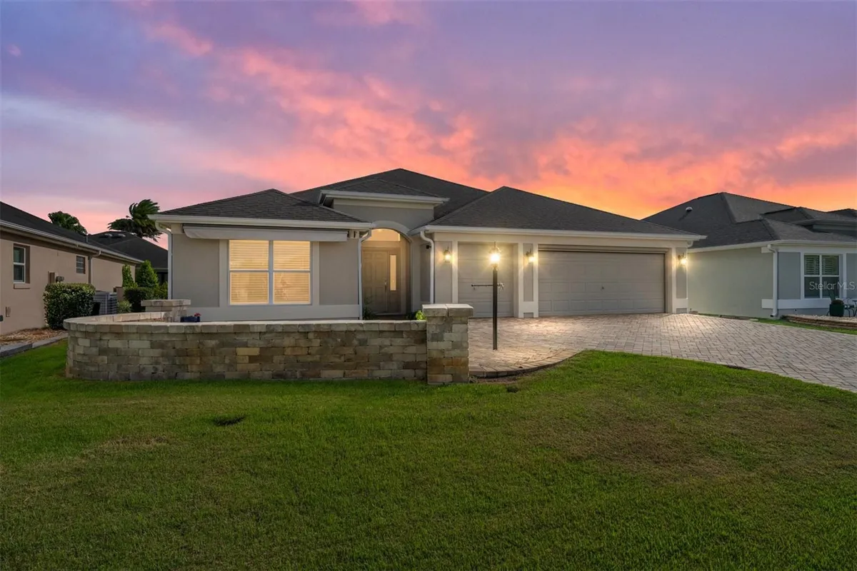 Property Slideshow image 1 of 58 | 2942 silk tree ter, The Villages, FL, 32163