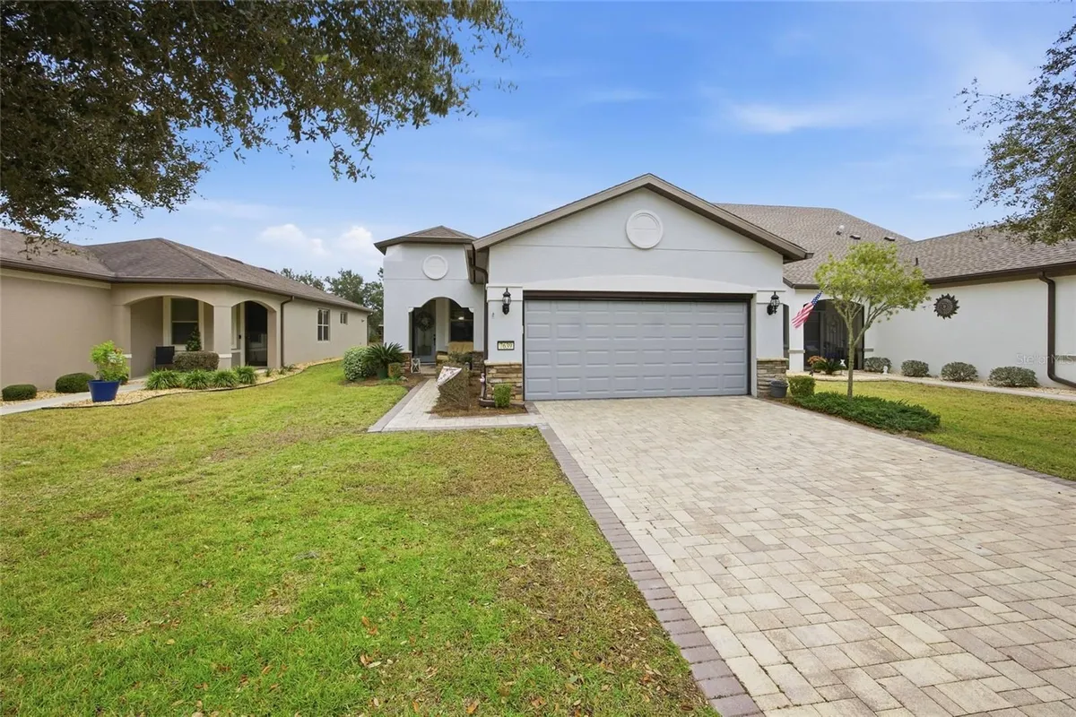 Property Slideshow image 1 of 52 | 7639 sw 94th cir, Ocala, FL, 34481