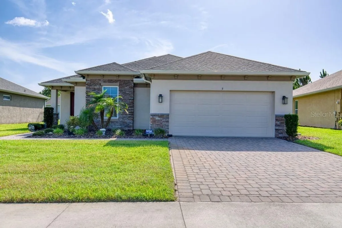 Property Slideshow image 1 of 33 | 5 shear water trl, Ormond Beach, FL, 32174