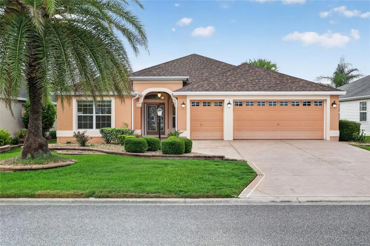 Property Slideshow image 1 of 62 | 1294 allaire loop, The Villages, FL, 32163