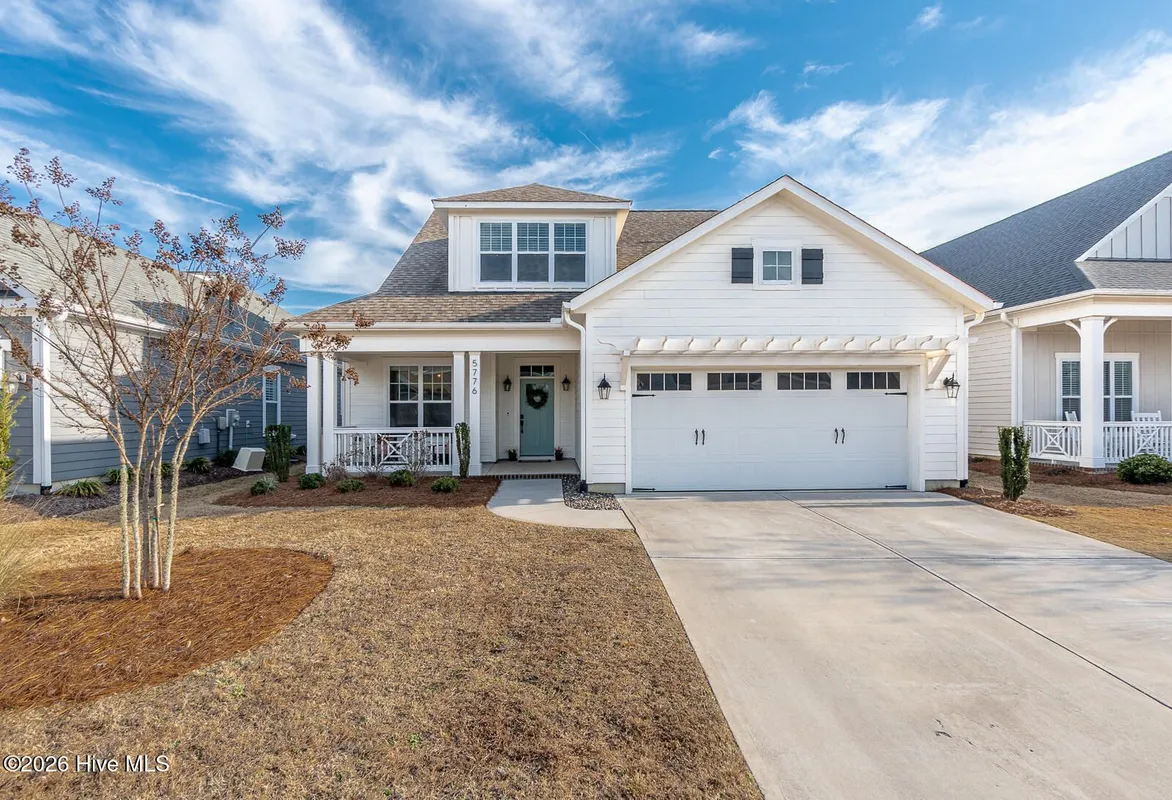 Property Slideshow image 1 of 61 | 5776 park w cir, Leland, NC, 28451