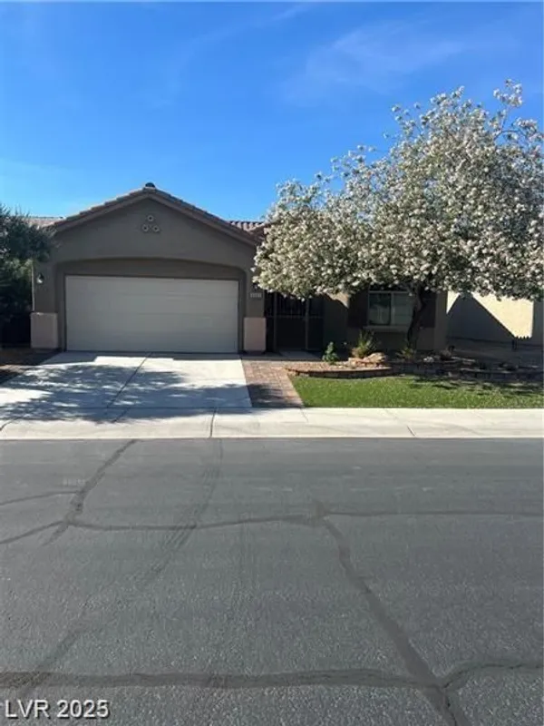 Property Slideshow image 1 of 14 | 6092 fox creek ave, Las Vegas, NV, 89122