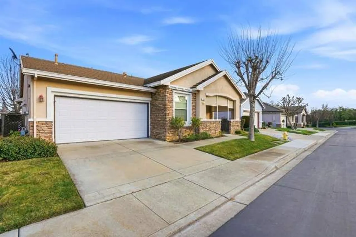 Property Slideshow image 1 of 33 | 1036 bismarck ter, Brentwood, CA, 94513