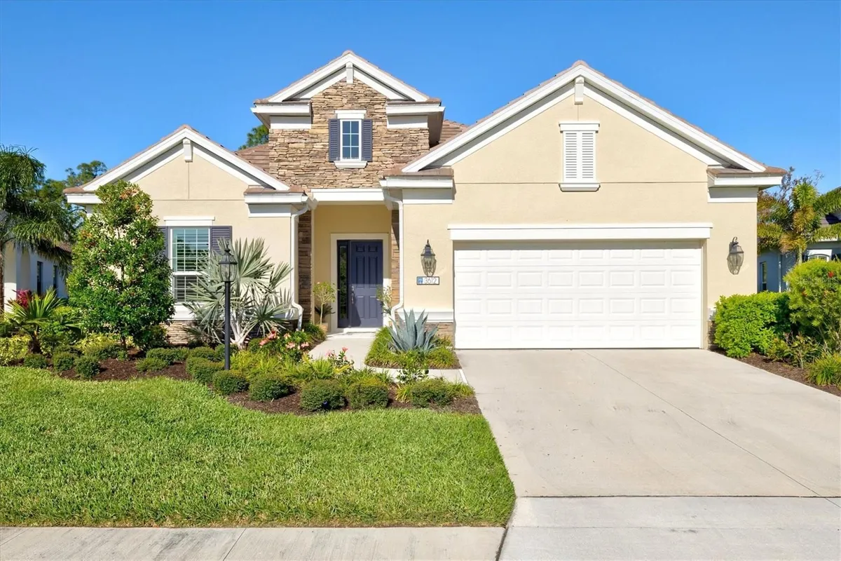 Property Slideshow image 1 of 58 | 3612 ocean blue cv, Bradenton, FL, 34211