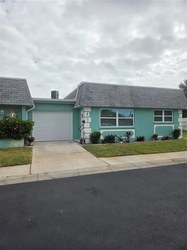 Property Slideshow image 1 of 42 | 8445 phillip n # 13, Pinellas Park, FL, 33781