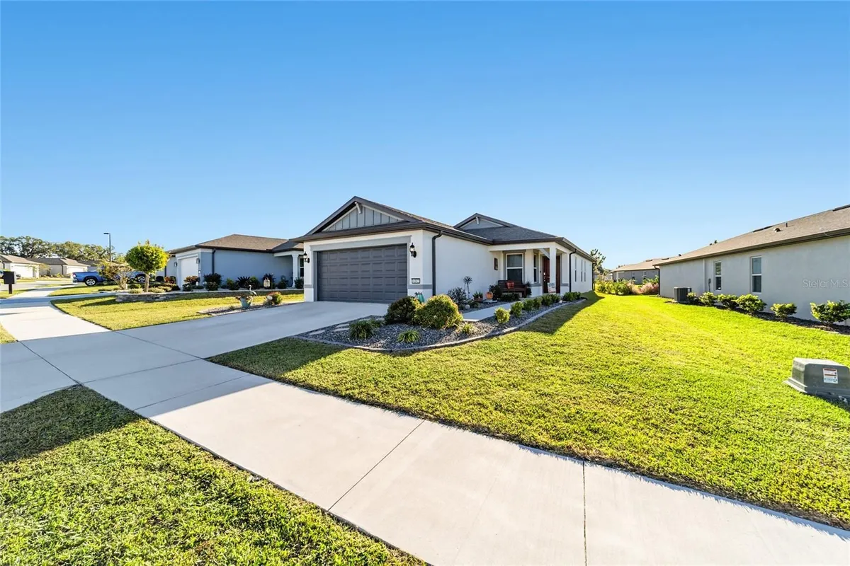 Property Slideshow image 1 of 59 | 8392 sw 54th loop, Ocala, FL, 34481