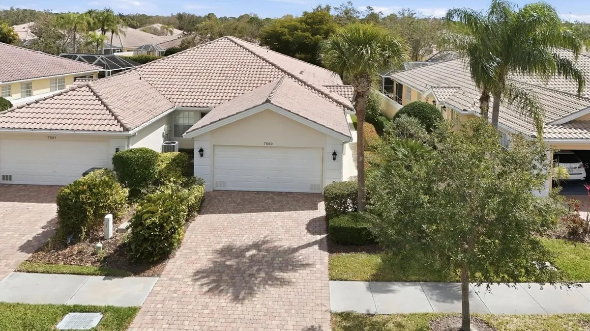 Property Slideshow image 1 of 48 | 7559 quinto dr, Sarasota, FL, 34238