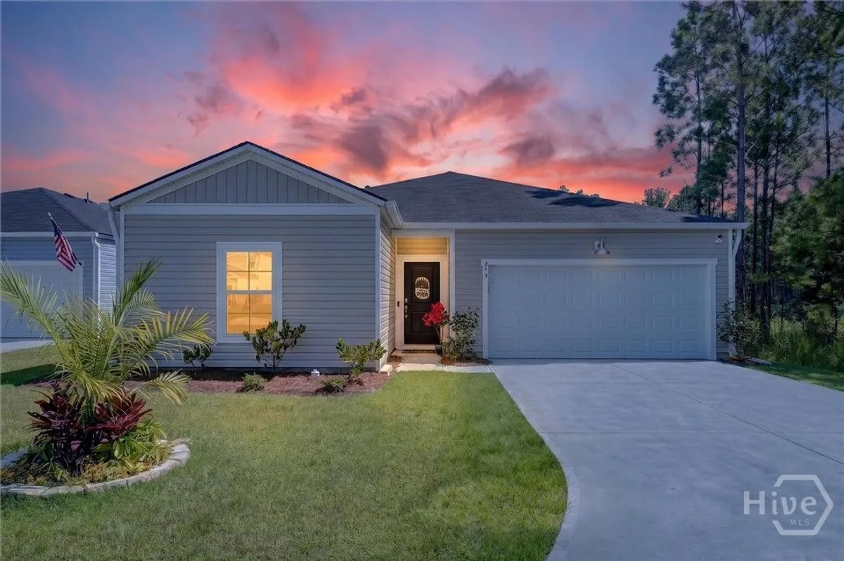 Property Slideshow image 1 of 37 | 279 saltgrass way, Hardeeville, GA, 29927