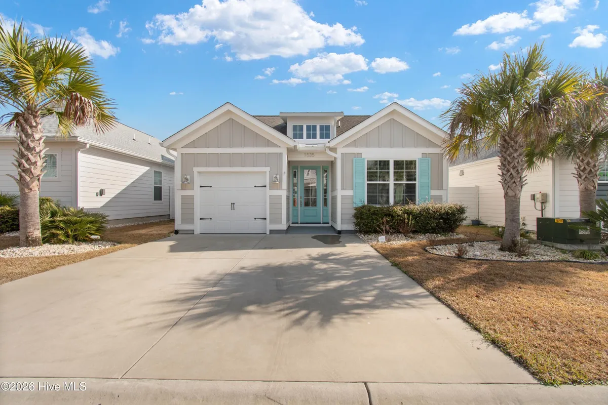 Property Slideshow image 1 of 39 | 1535 harbour place dr, Calabash, NC, 28467