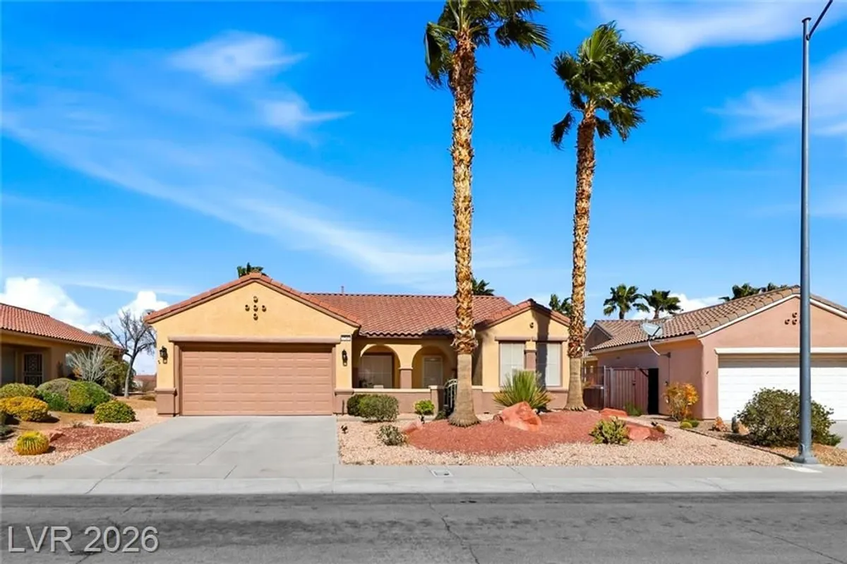 Property Slideshow image 1 of 50 | 2544 leighton ave, Henderson, NV, 89052