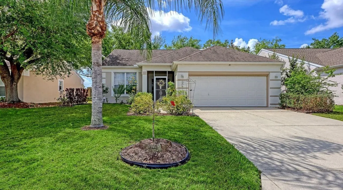 Property Slideshow image 1 of 60 | 356 fareham dr, Venice, FL, 34293