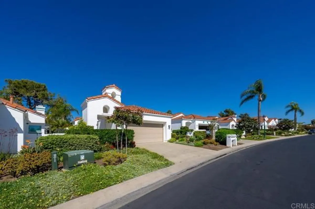 Property Slideshow image 1 of 51 | 4970 lamia way, Oceanside, CA, 92056