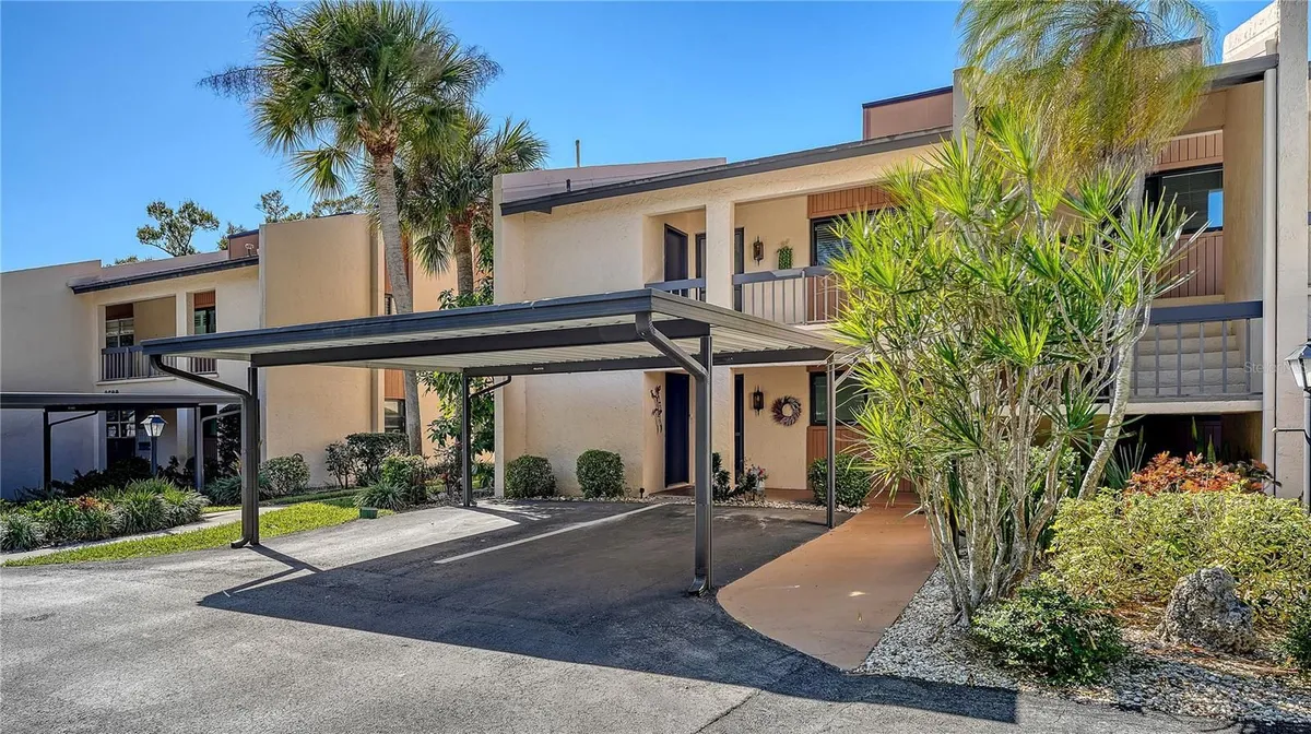 Property Slideshow image 1 of 34 | 2448 clubhouse dr 201, Sarasota, FL, 34232