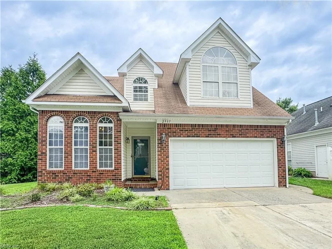 Property Slideshow image 1 of 38 | 2937 einstein dr, Virginia Beach, VA, 23456