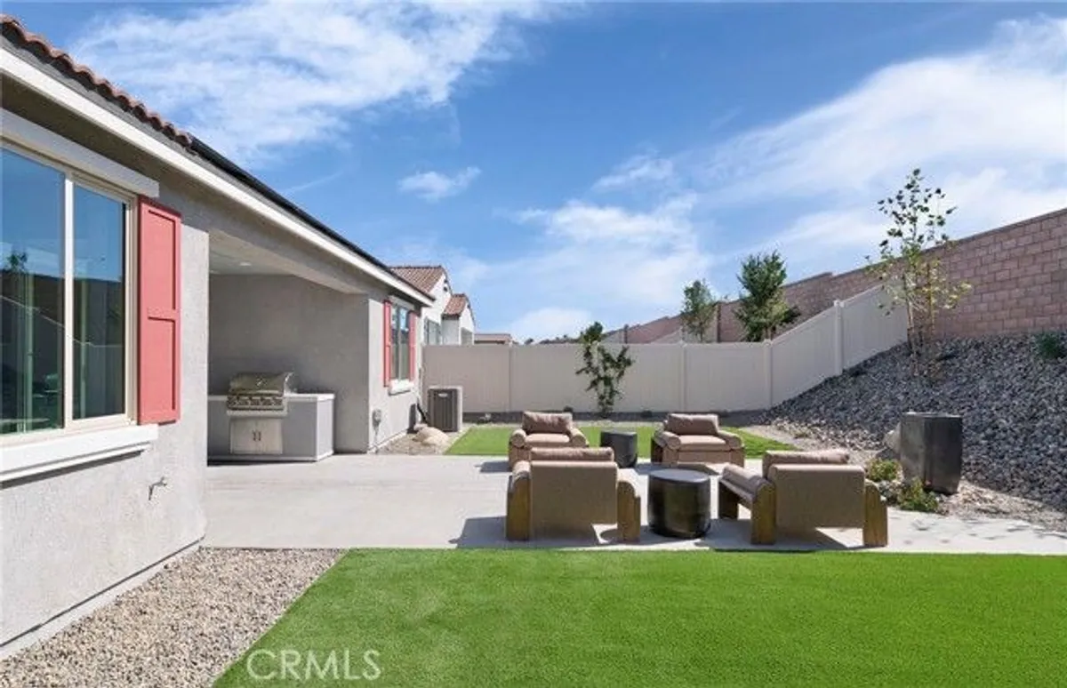 Property Slideshow image 1 of 15 | 25202 banded hills dr, Menifee, CA, 92585