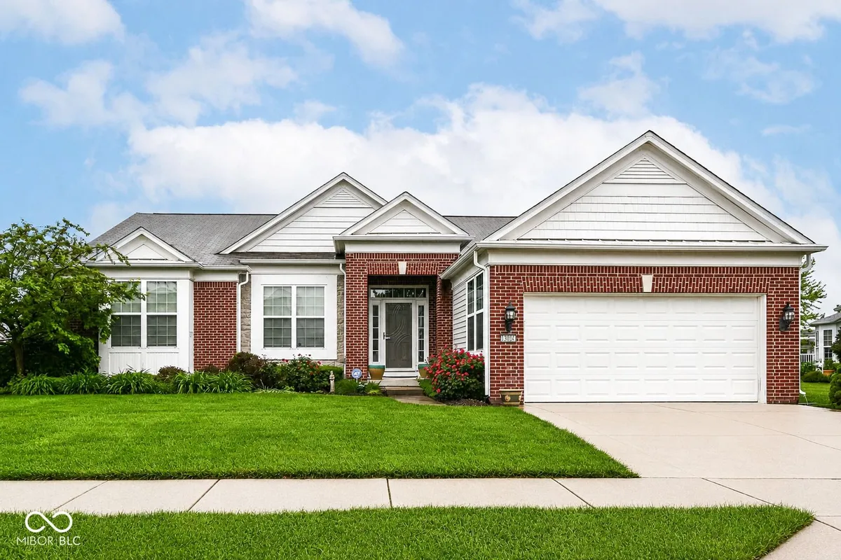 Property Slideshow image 1 of 44 | 13016 shiraz ln, Fishers, IN, 46037