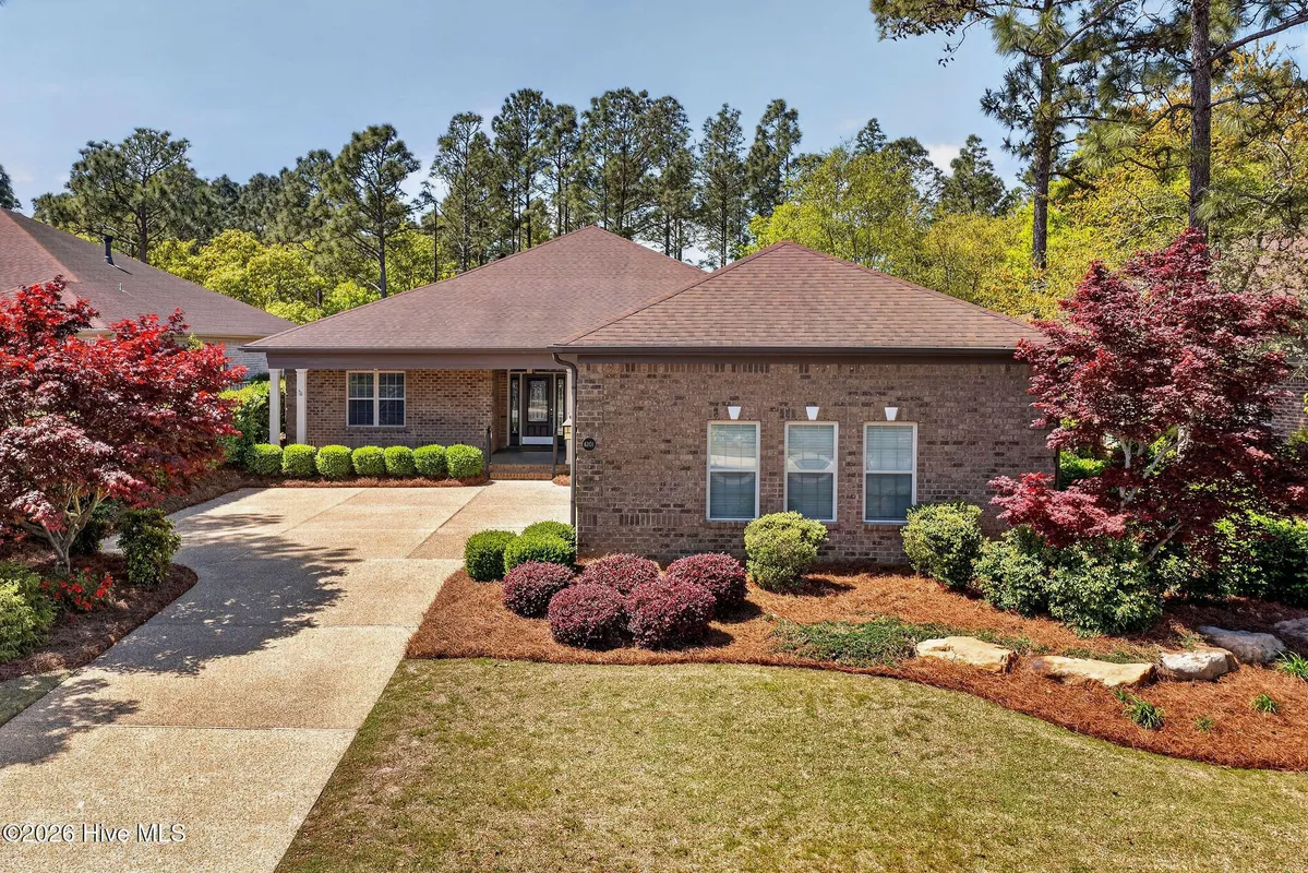 Property Slideshow image 1 of 83 | 6201 motts village rd, Wilmington, NC, 28412