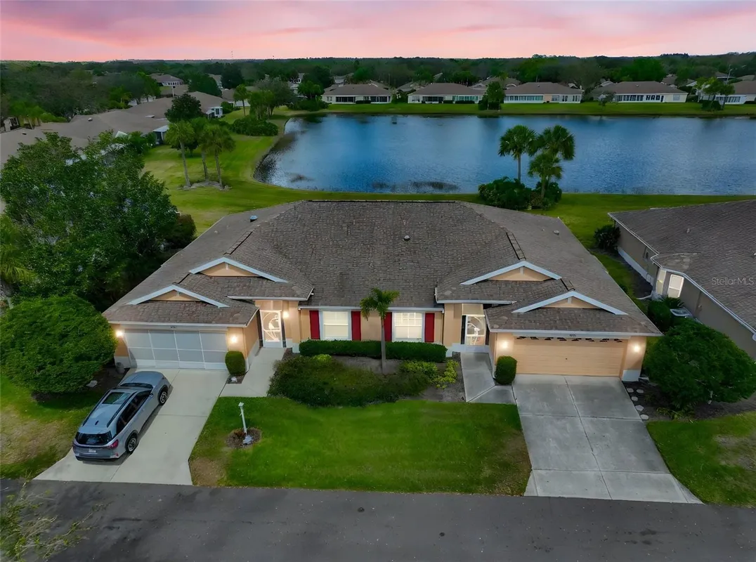 Property Slideshow image 1 of 61 | 2308 brookfield greens cir, Sun City Center, FL, 33573