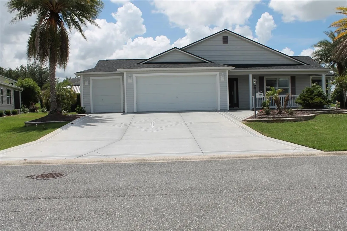 Property Slideshow image 1 of 28 | 2440 kate hill st, The Villages, FL, 32162