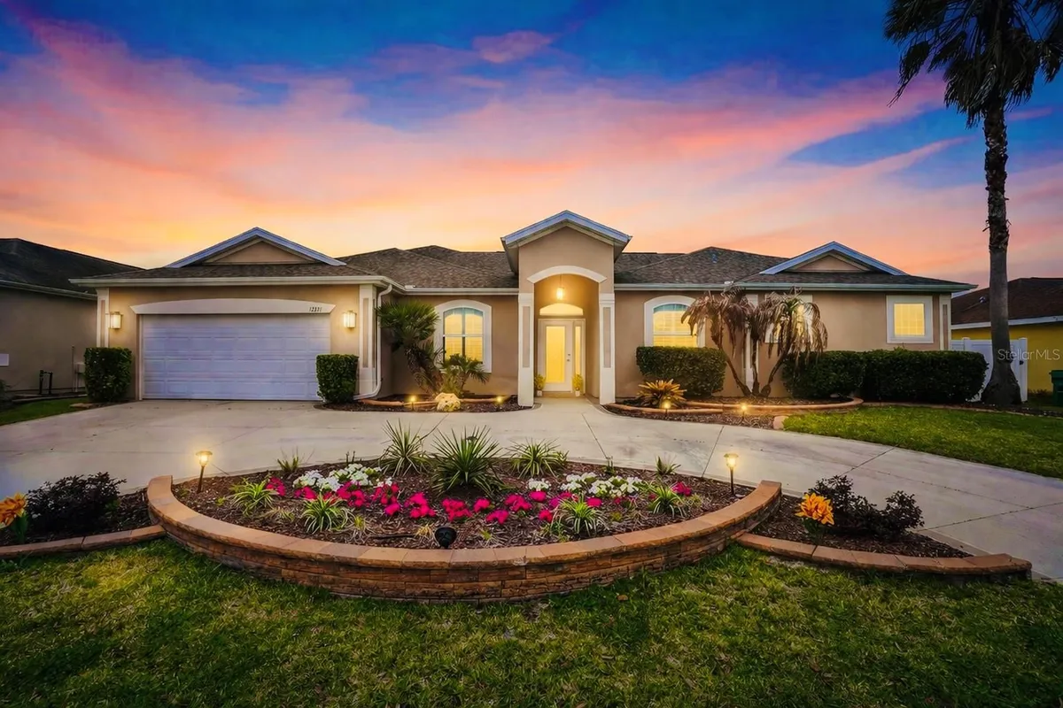 Property Slideshow image 1 of 61 | 12371 ne 48th cir, Oxford, FL, 34484