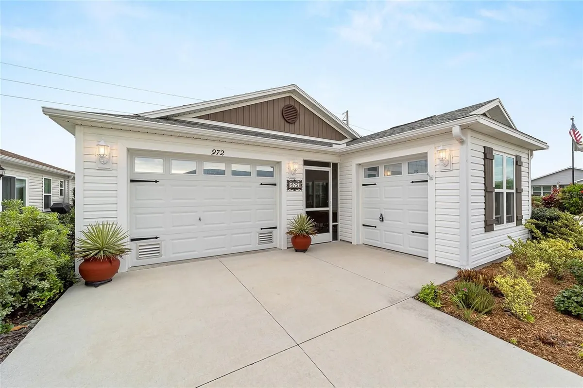 Property Slideshow image 1 of 32 | 972 greg ter, The Villages, FL, 32163