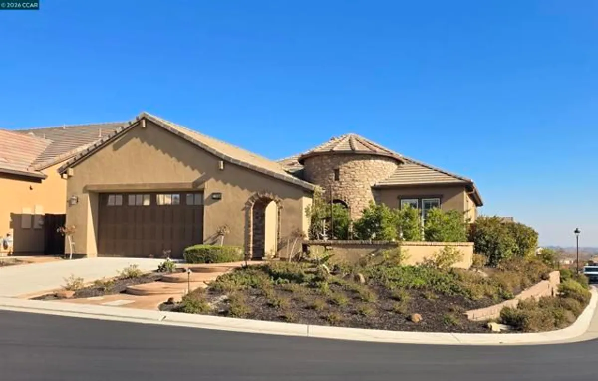 Property Slideshow image 1 of 28 | 1735 veneto ln, Brentwood, CA, 94513