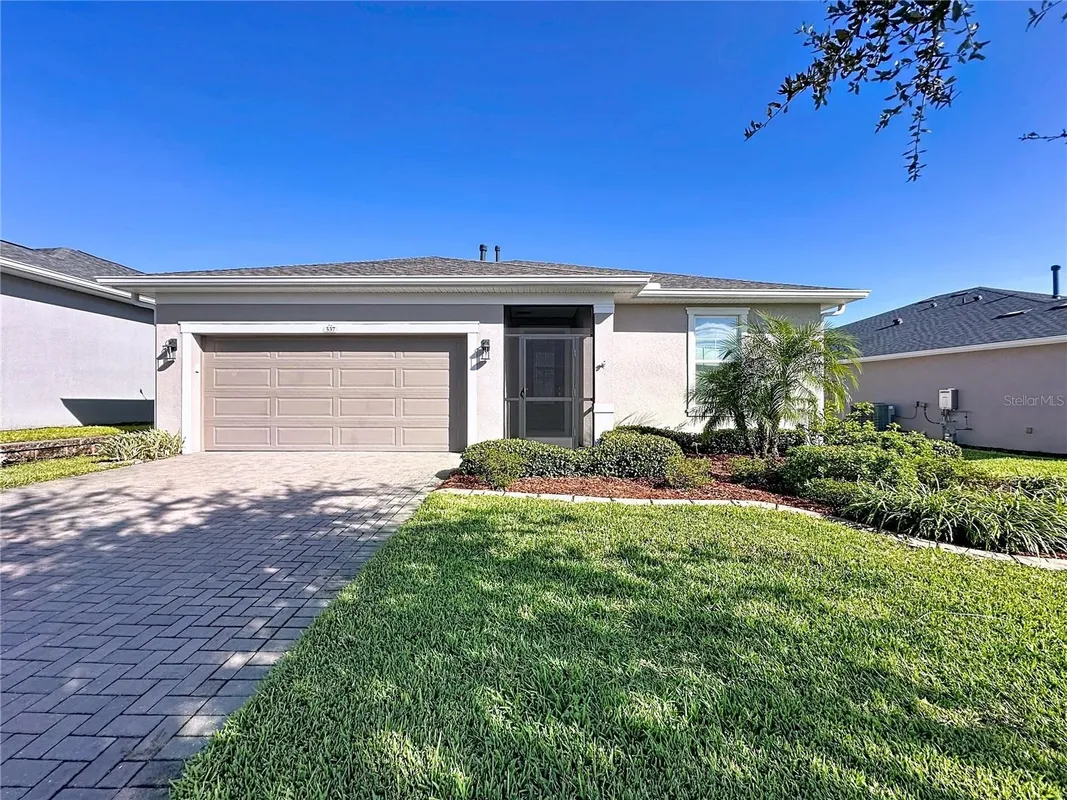 Property Slideshow image 1 of 81 | 537 narrow view ln, Groveland, FL, 34736