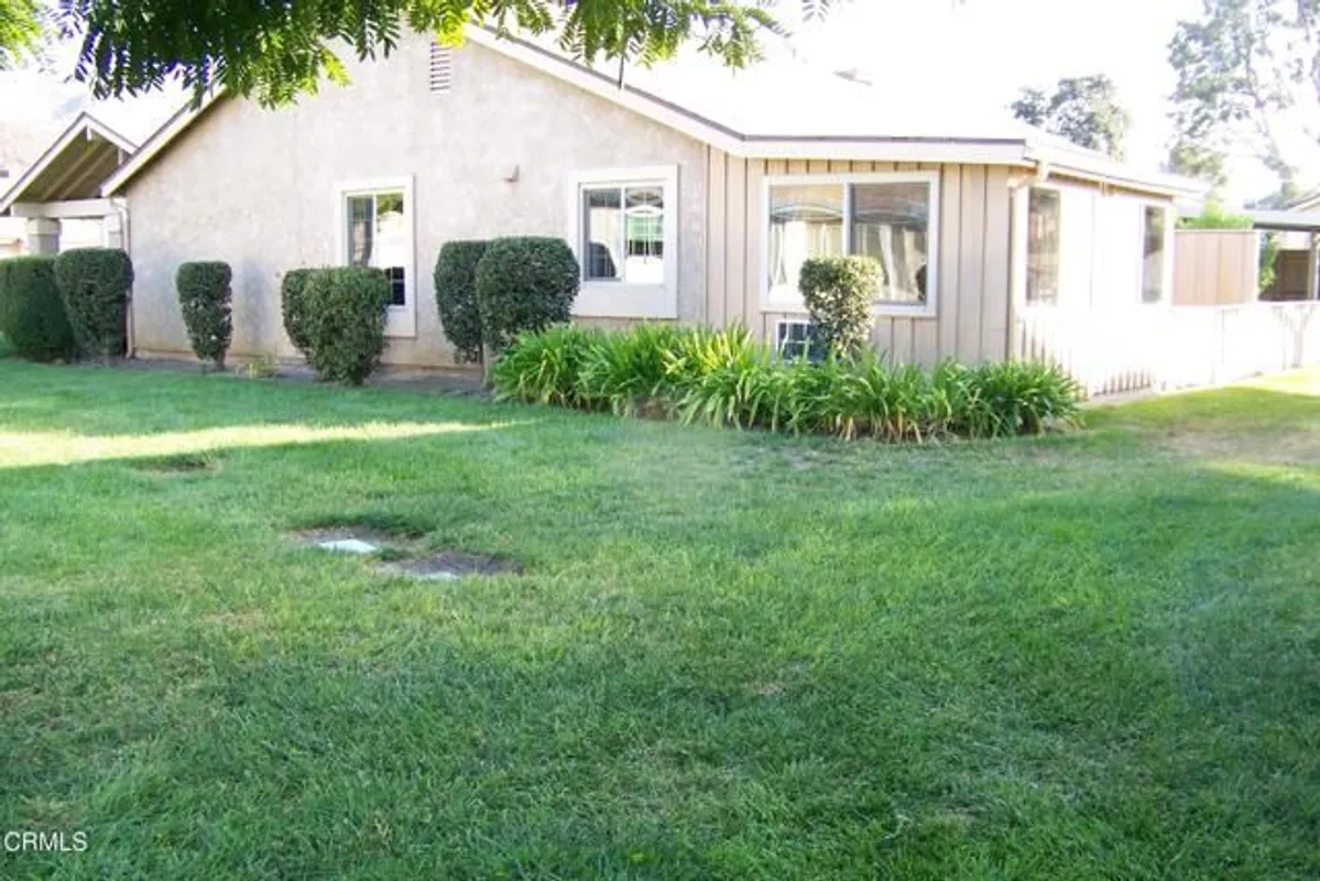 Property Slideshow image 1 of 28 | 37203 village 37, Camarillo, CA, 93012