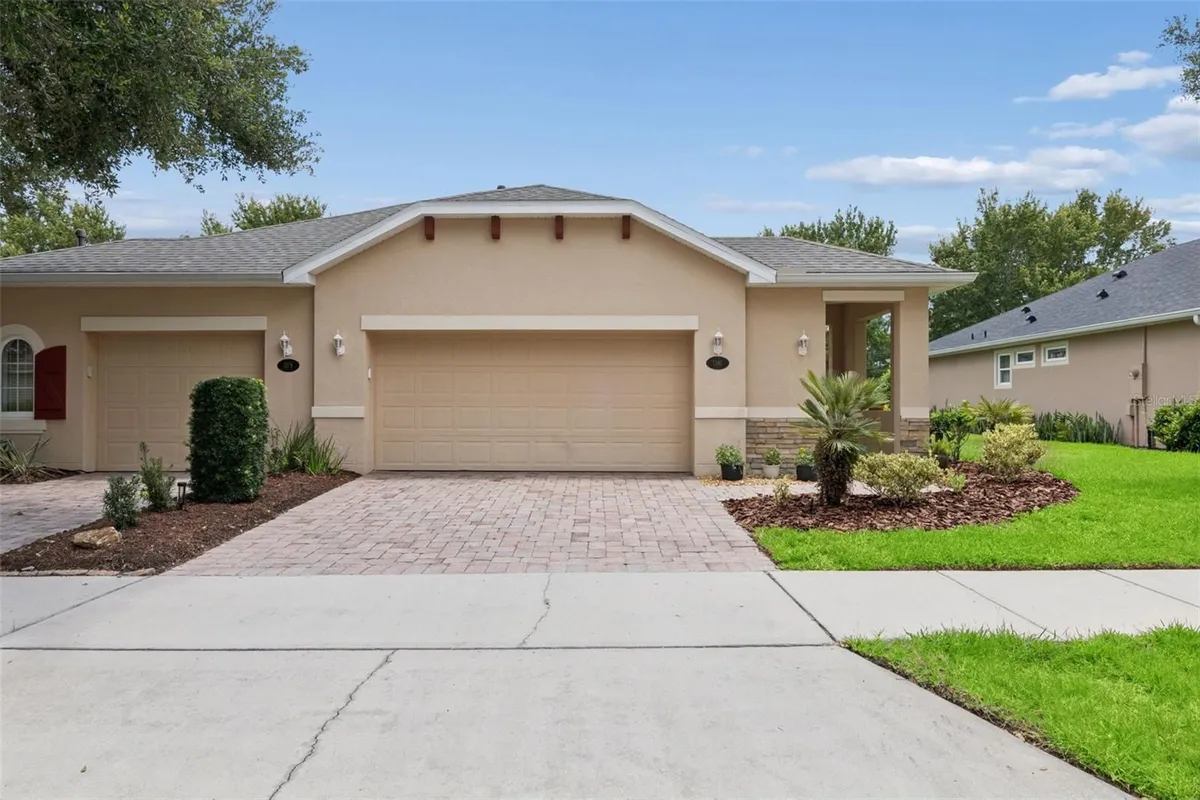 Property Slideshow image 1 of 50 | 1381 abbot way, Deland, FL, 32724