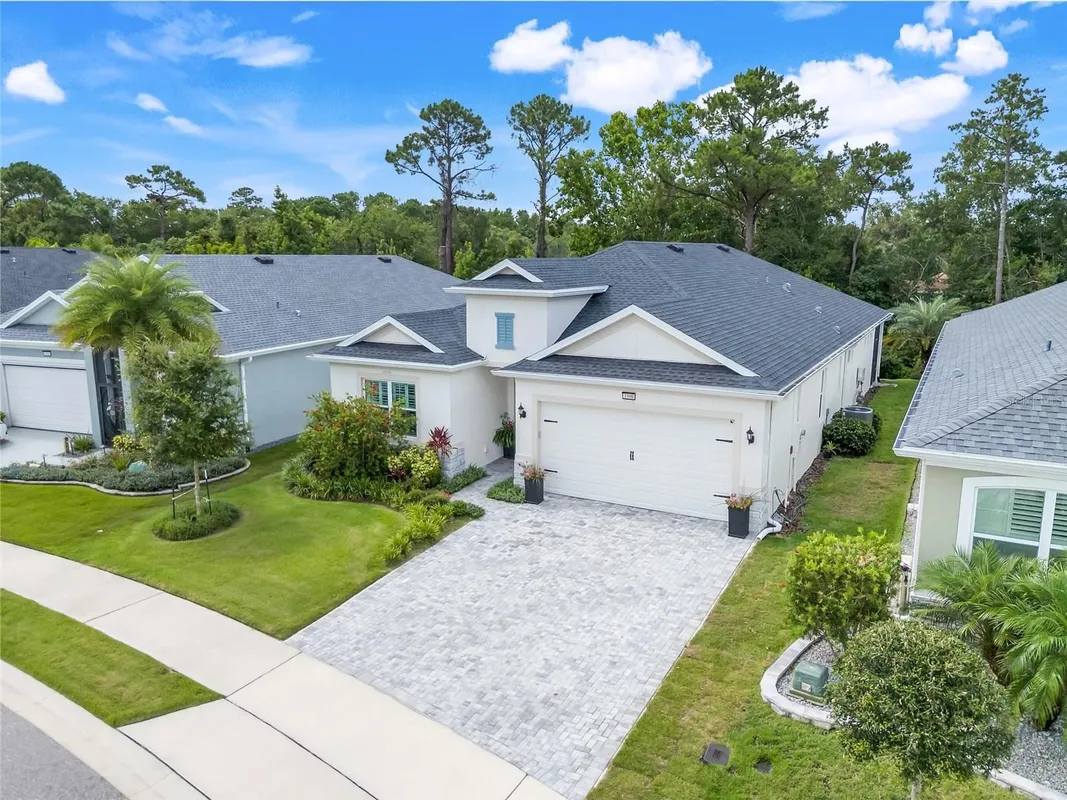 Property Slideshow image 1 of 47 | 1990 wallingford loop, Mount Dora, FL, 32757