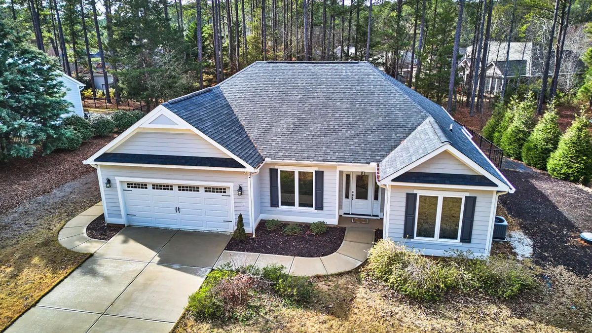 Property Slideshow image 1 of 25 | 121 cypress dr, Mc Cormick, SC, 29835