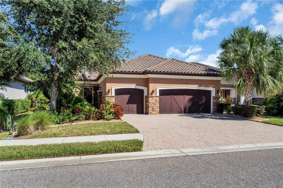 Property Slideshow image 1 of 69 | 9902 craftsman park way, Palmetto, FL, 34221