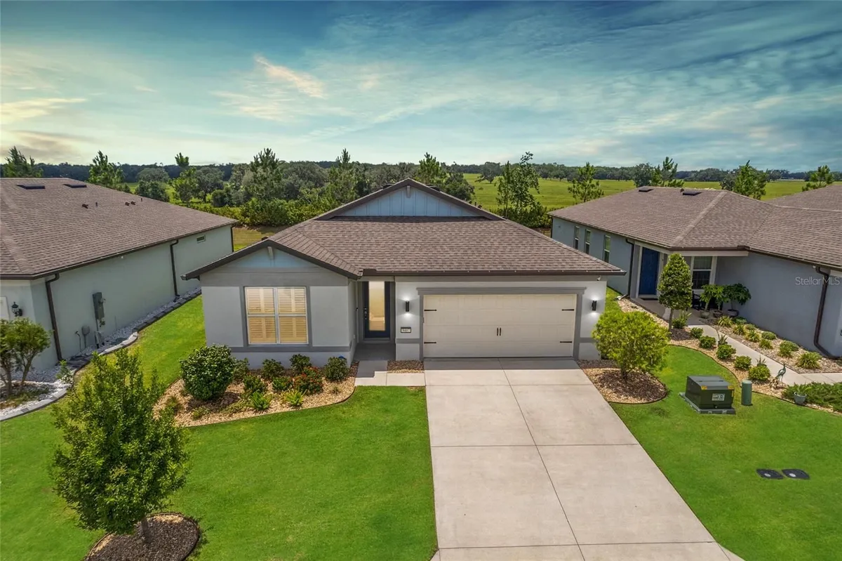 Property Slideshow image 1 of 68 | 9407 sw 52nd loop, Ocala, FL, 34481