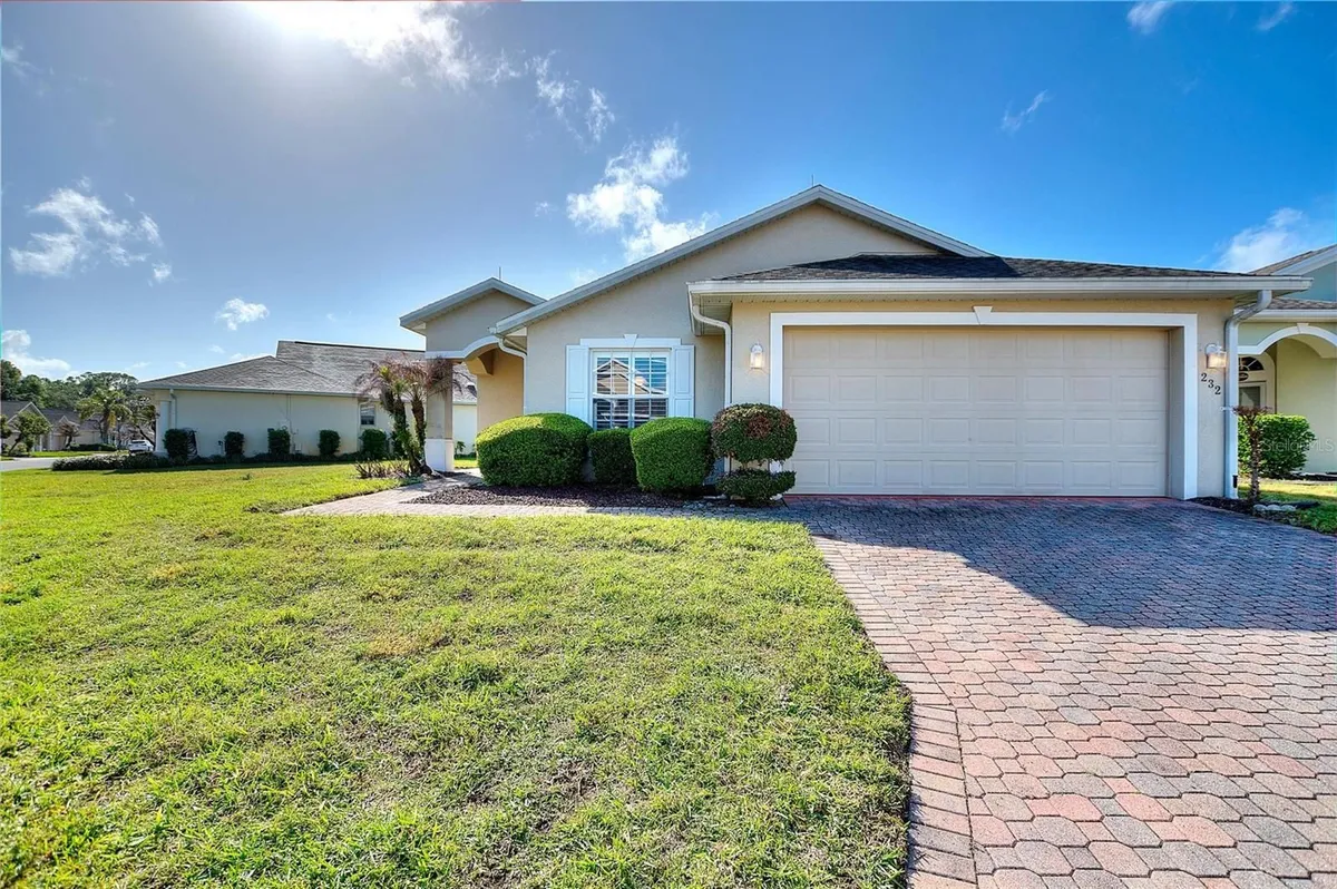 Property Slideshow image 1 of 57 | 232 oak hammock dr, Davenport, FL, 33837