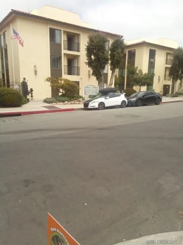 Property Slideshow image 1 of 7 | 3776 alabama st c304, San Diego, CA, 92104
