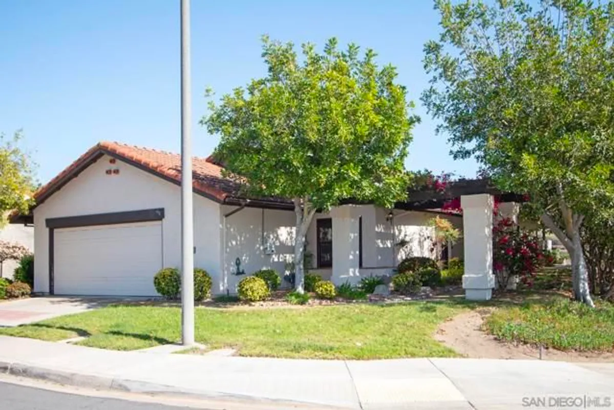 Property Slideshow image 1 of 37 | 12815 camino ramilette, San Diego, CA, 92128