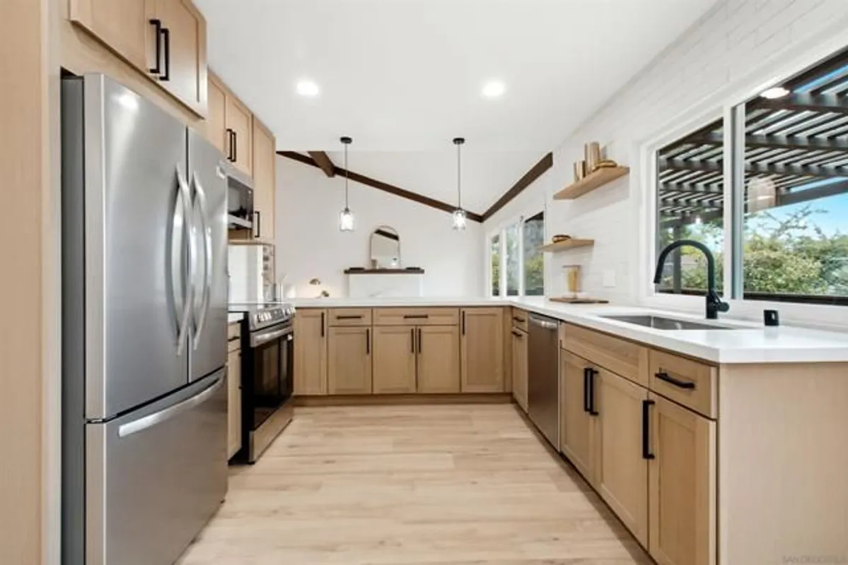 Property Slideshow image 1 of 24 | 16511 caminito vecinos 64, San Diego, CA, 92128