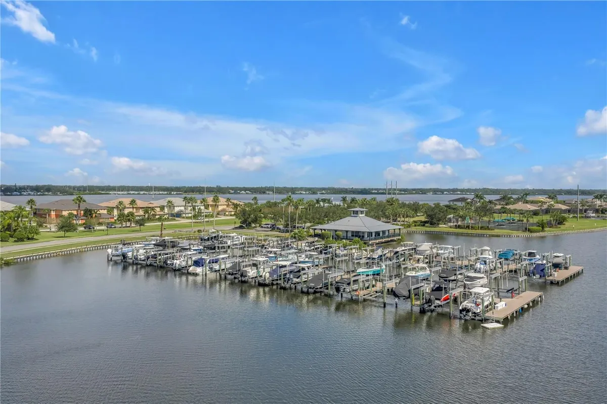 Property Slideshow image 1 of 67 | 1030 tidewater shores loop 405, Bradenton, FL, 34208
