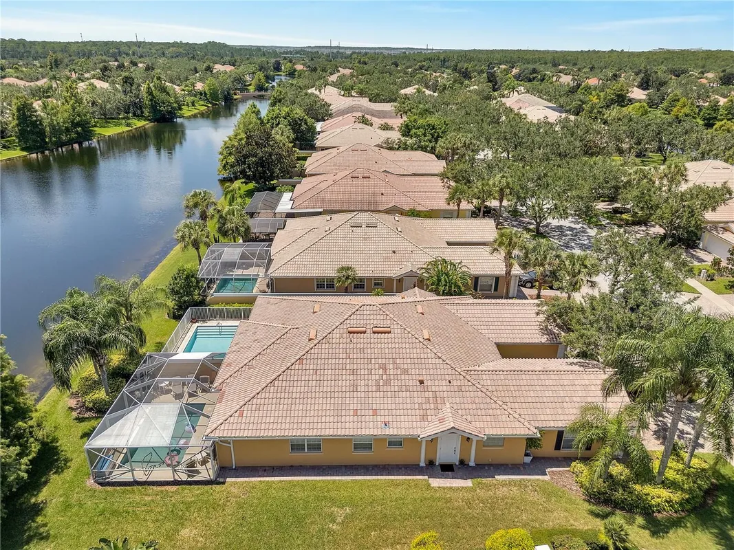 Property Slideshow image 1 of 61 | 11753 fan tail ln, Orlando, FL, 32827