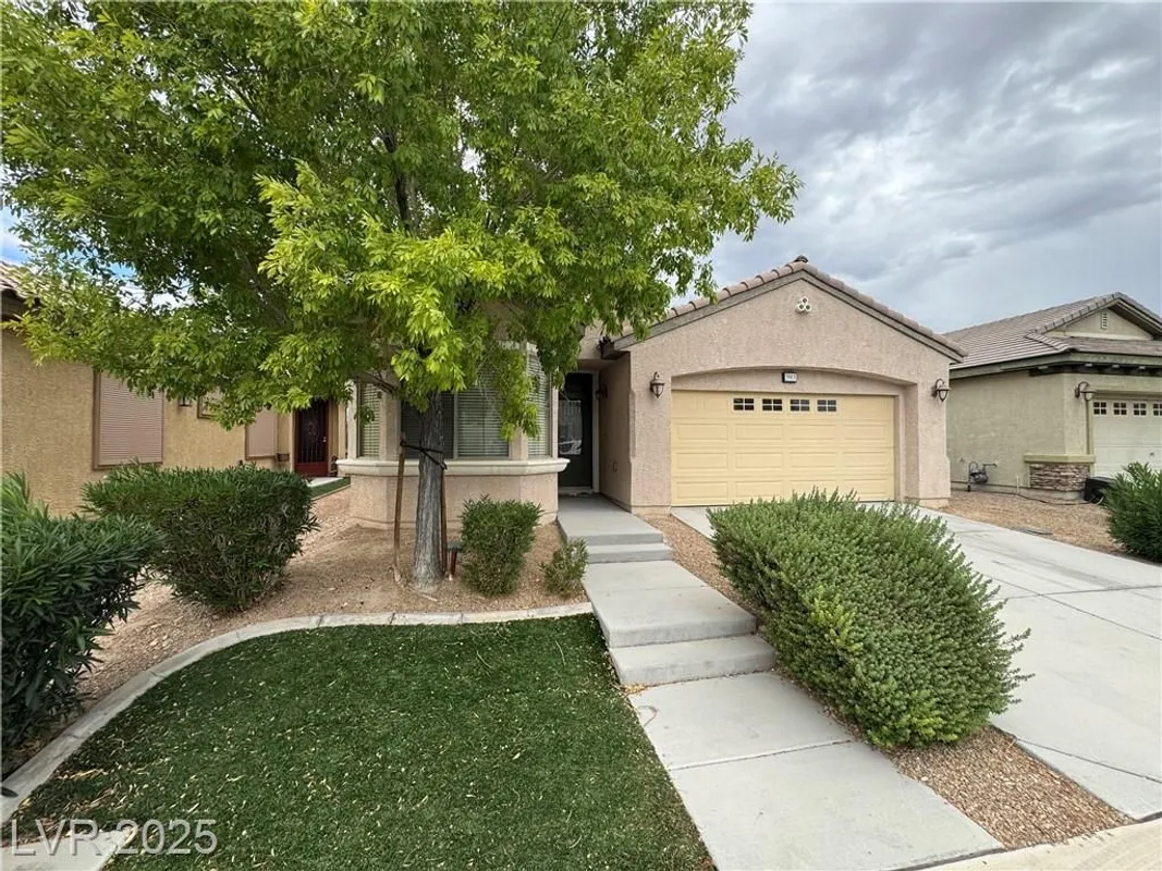 Property Slideshow image 1 of 64 | 5913 saratoga reserve st, North Las Vegas, NV, 89081