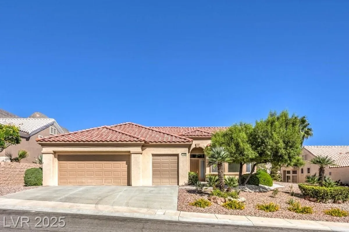 Property Slideshow image 1 of 39 | 11008 summers end ave, Las Vegas, NV, 89134