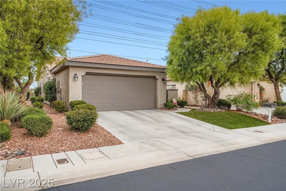 Property Slideshow image 1 of 27 | 4826 regalo bello st, Las Vegas, NV, 89135