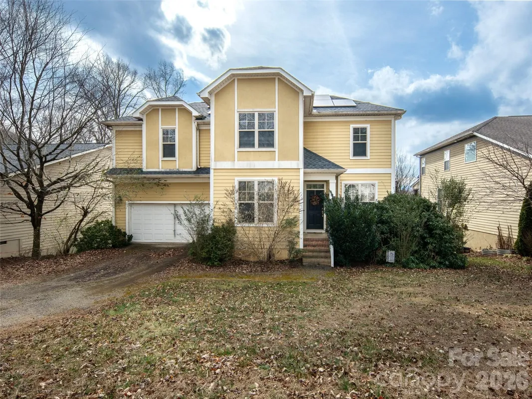 Property Slideshow image 1 of 11 | 106 mountain dr, Biltmore Lake, NC, 28715