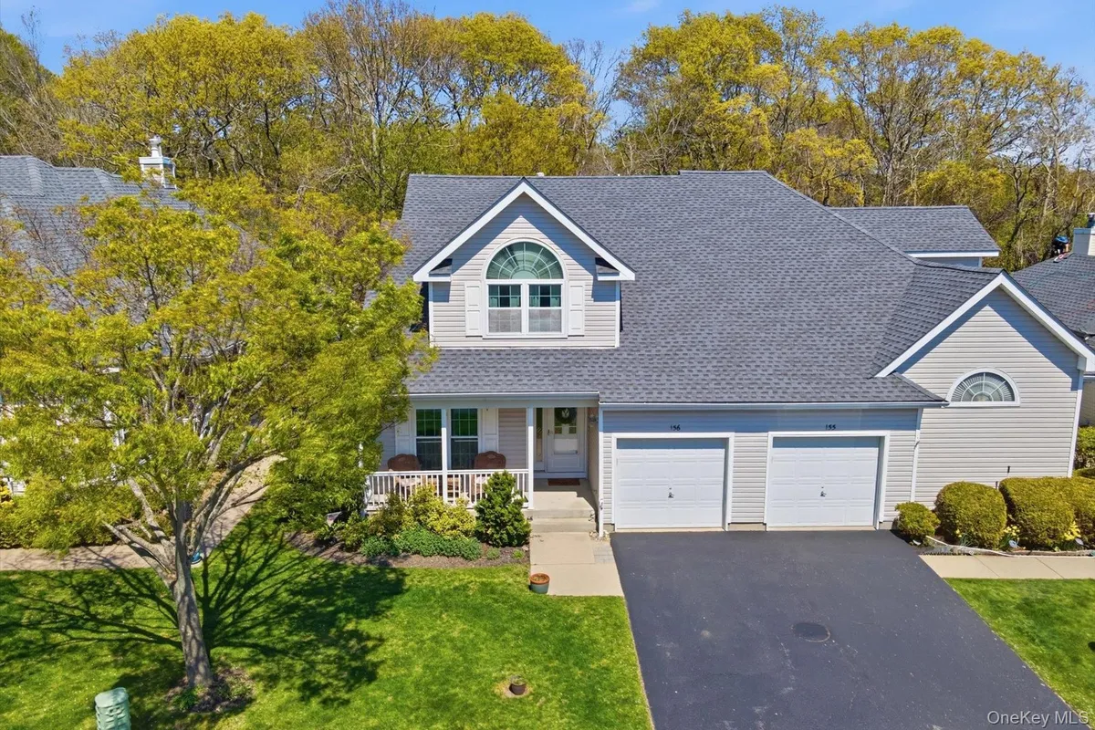 Property Slideshow image 1 of 24 | 156 scenic lake dr, Riverhead, NY, 11901