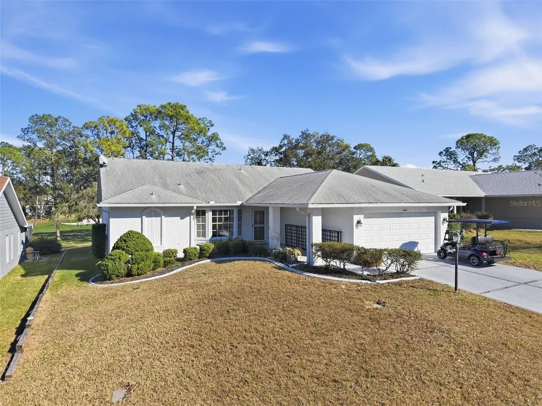 Property Slideshow image 1 of 48 | 2362 morning glory trl, Spring Hill, FL, 34606