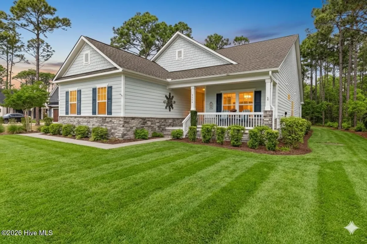 Property Slideshow image 1 of 74 | 3574 white spruce gln, Southport, NC, 28461