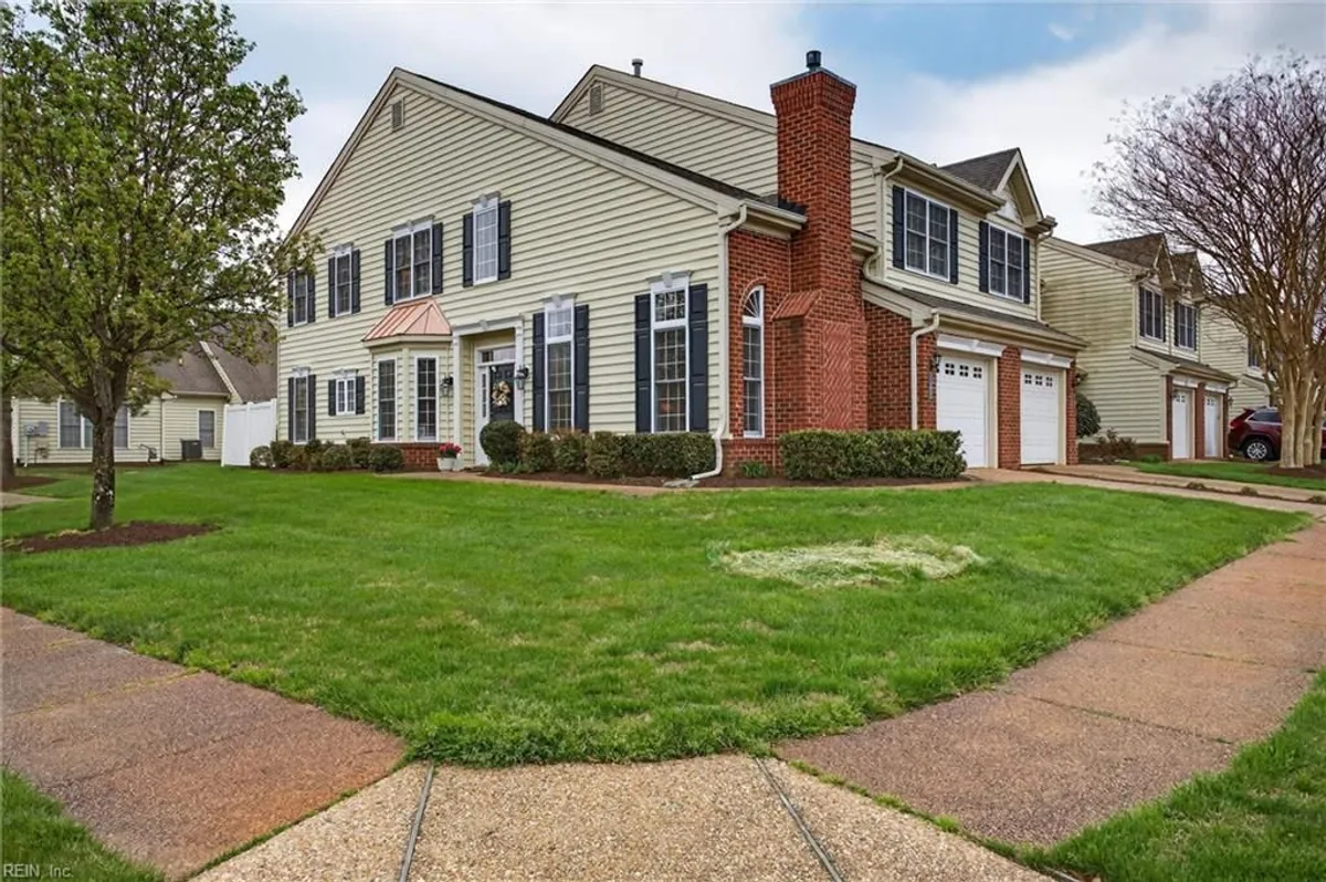 Property Slideshow image 1 of 41 | 1449 scoonie pointe dr, Chesapeake, VA, 23322