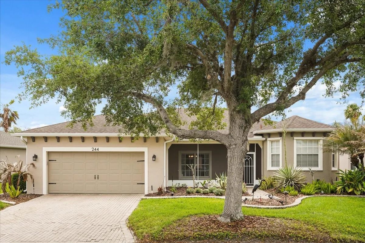 Property Slideshow image 1 of 35 | 244 largo dr, Kissimmee, FL, 34759