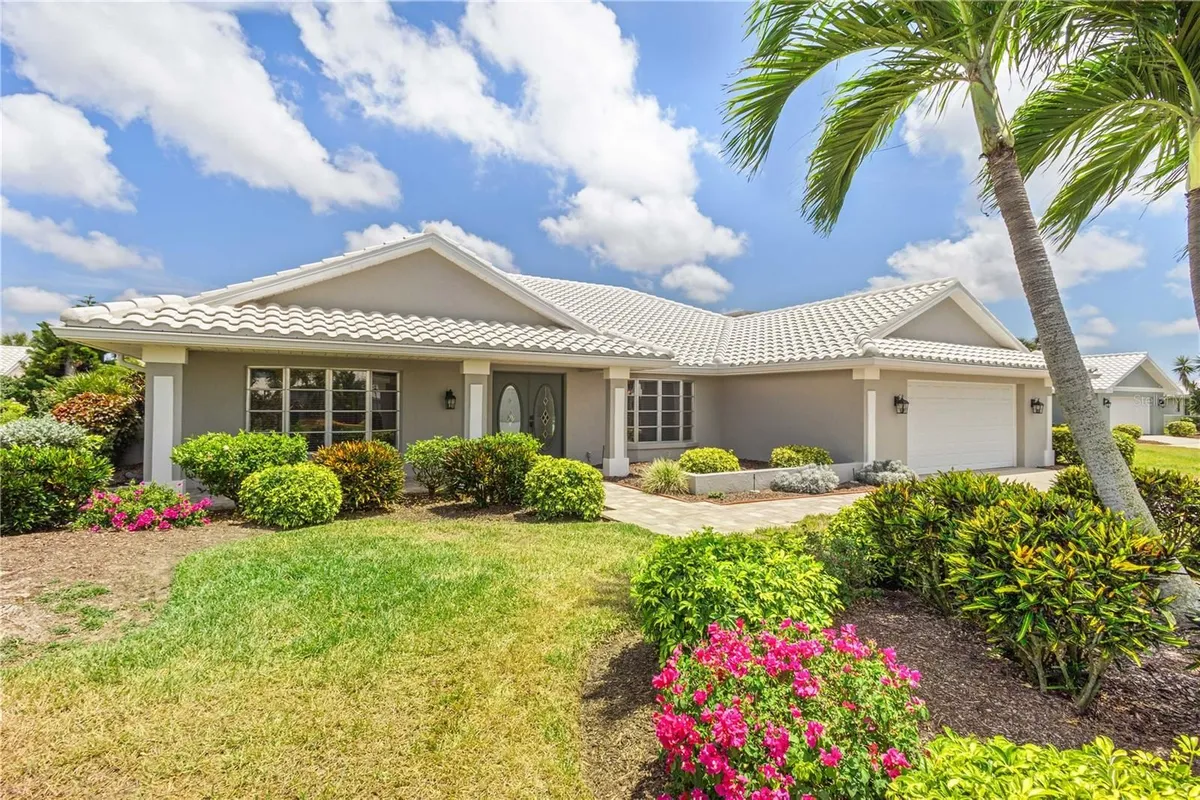 Property Slideshow image 1 of 44 | 622 paget ct, Venice, FL, 34293