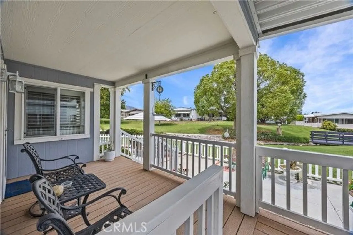 Property Slideshow image 1 of 61 | 1366 woodbrook way, Corona, CA, 92882
